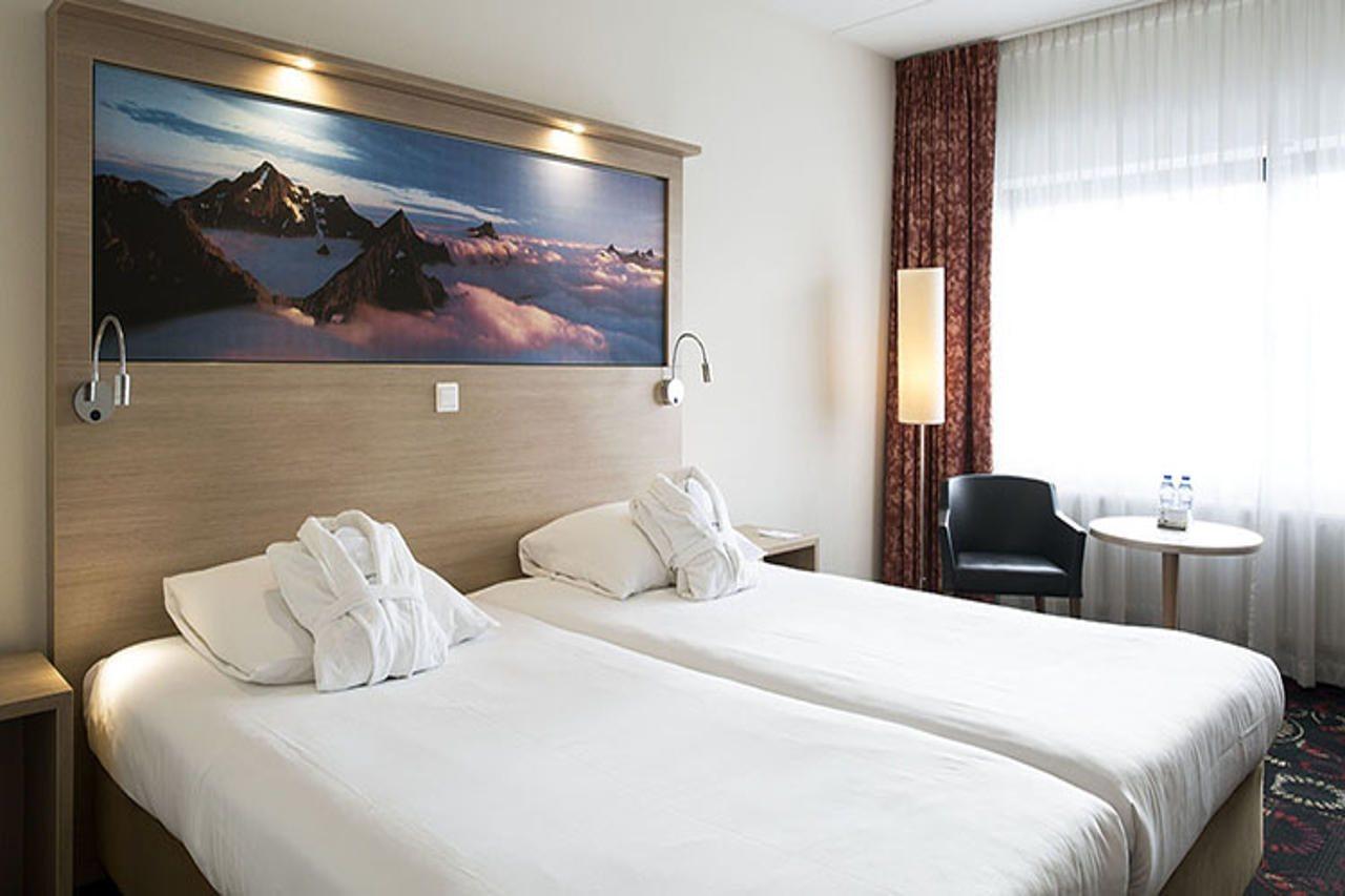 Leonardo Hotel Hengelo City Center เฮงเงโล ภายนอก รูปภาพ
