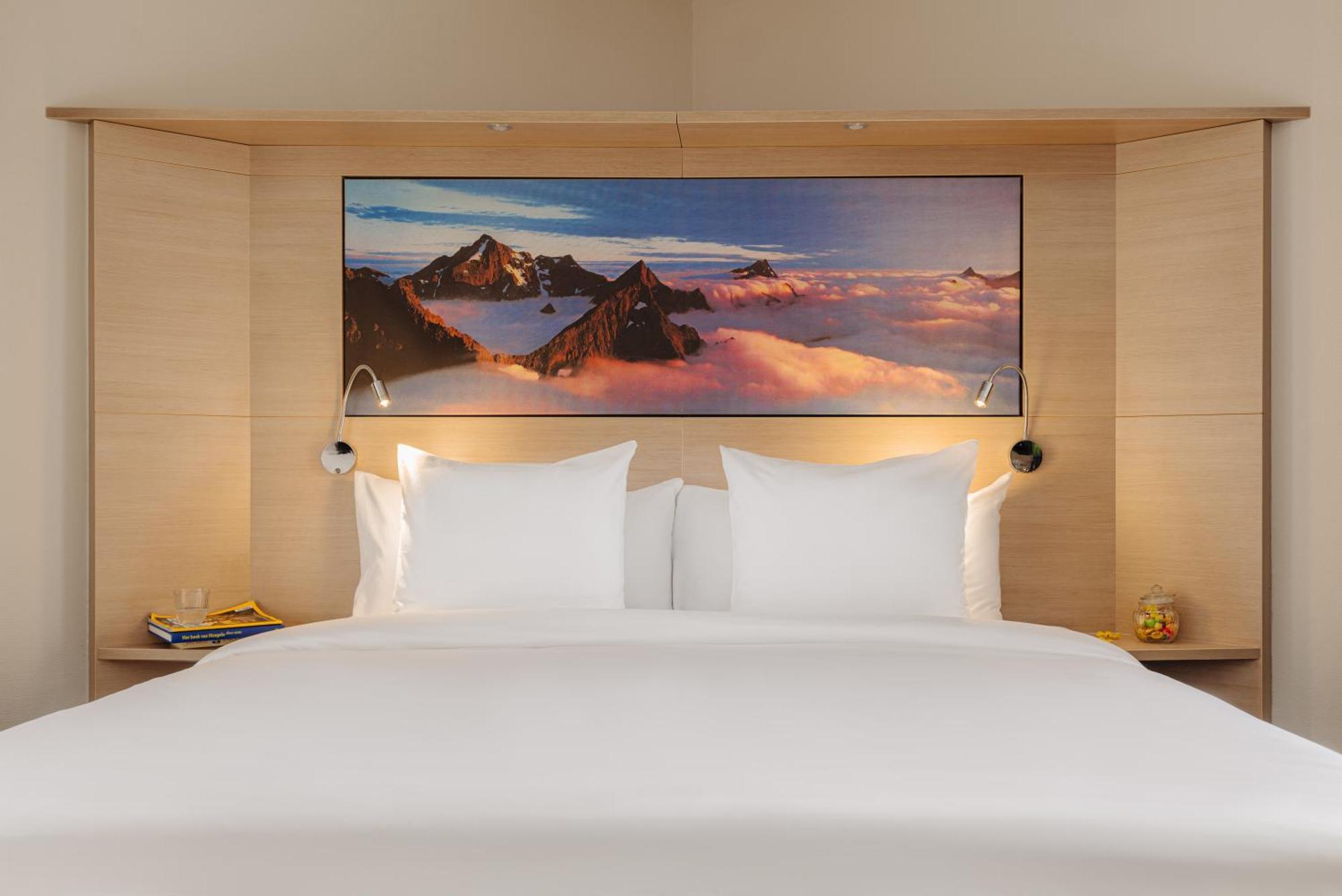 Leonardo Hotel Hengelo City Center เฮงเงโล ภายนอก รูปภาพ