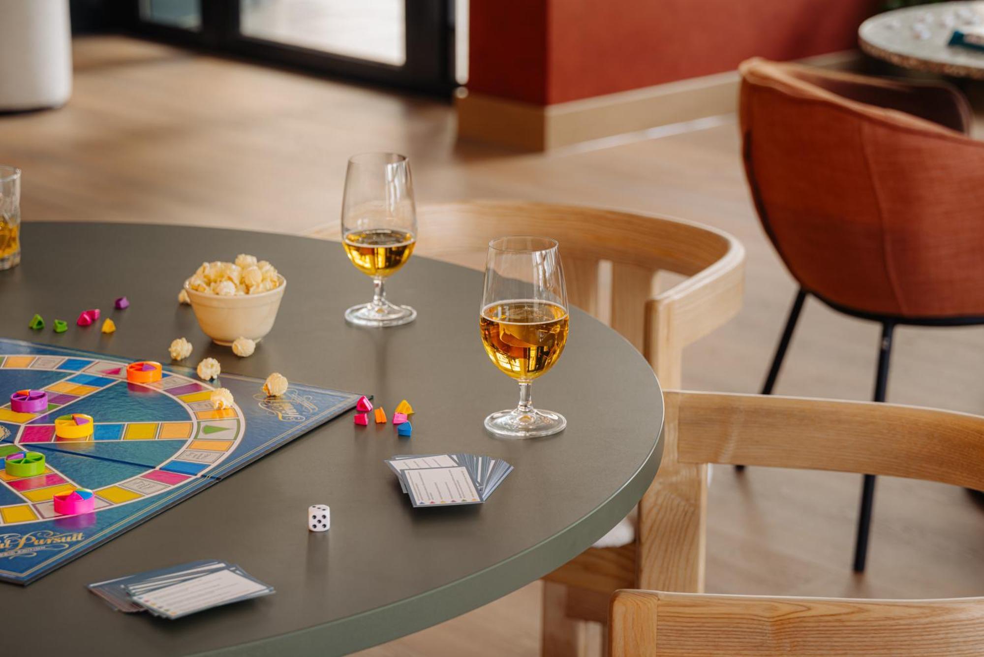 Leonardo Hotel Hengelo City Center เฮงเงโล ภายนอก รูปภาพ
