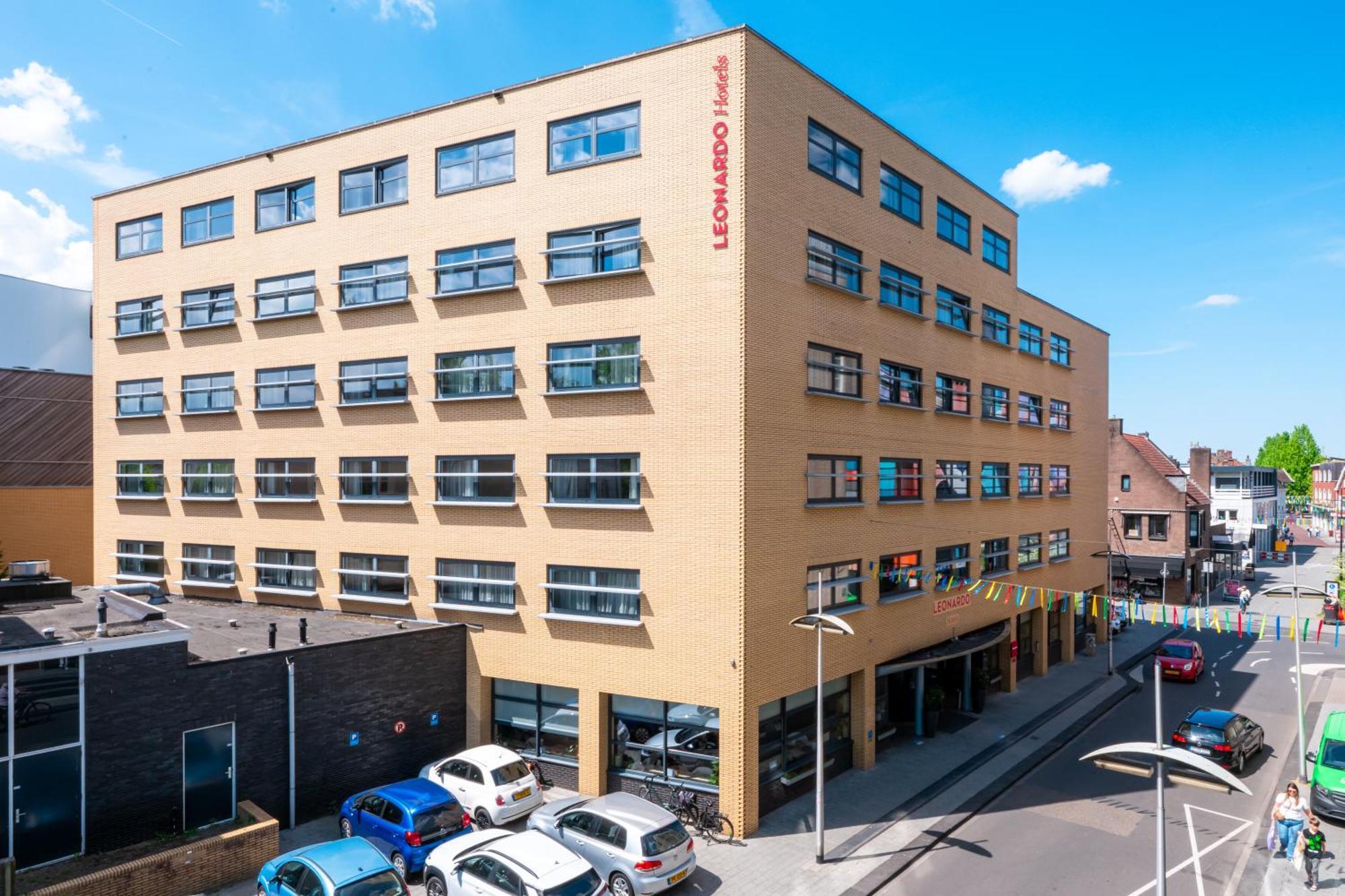 Leonardo Hotel Hengelo City Center เฮงเงโล ภายนอก รูปภาพ