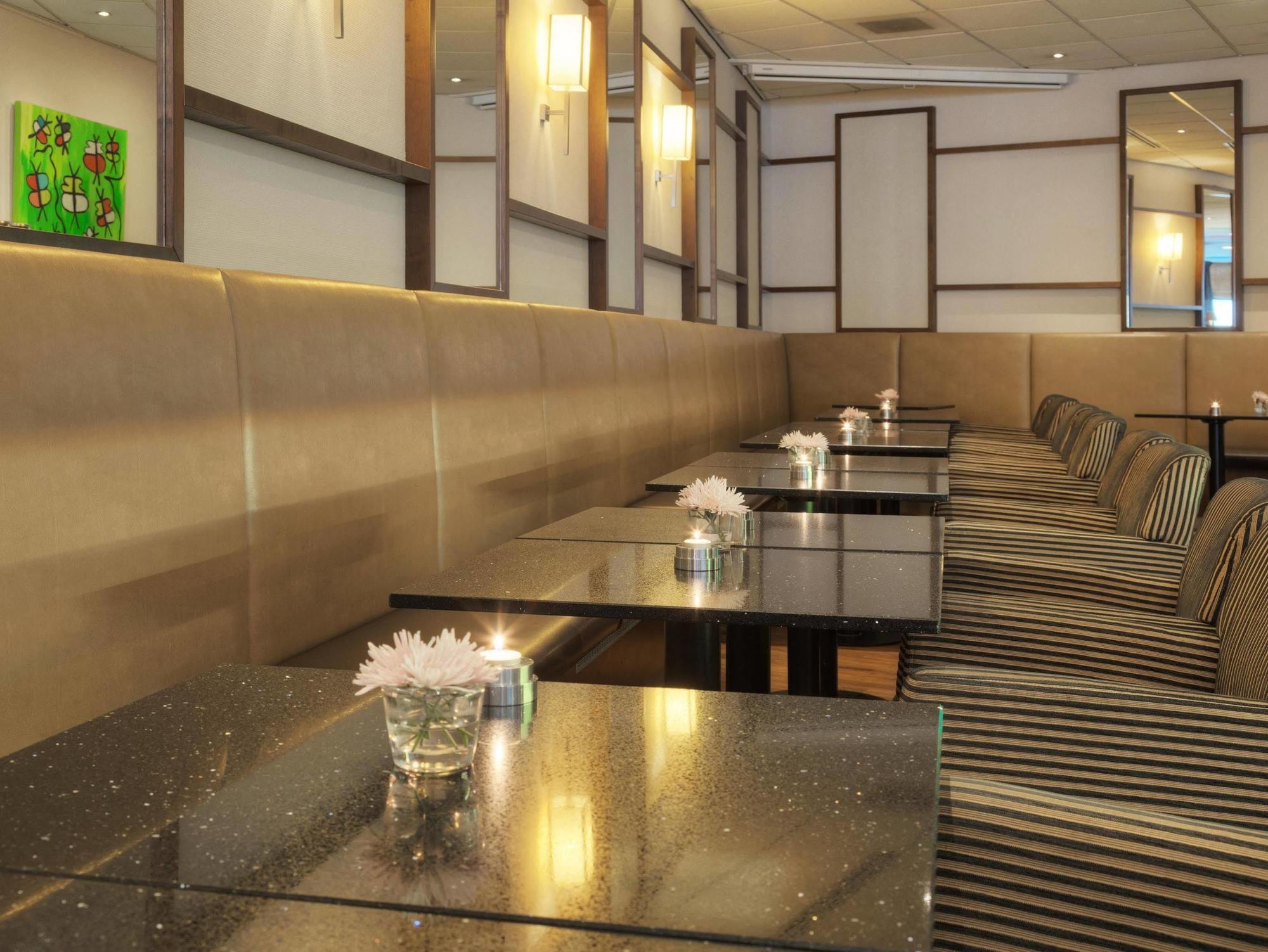 Leonardo Hotel Hengelo City Center เฮงเงโล ภายนอก รูปภาพ